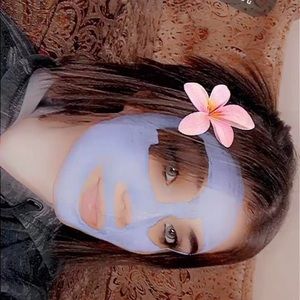 Meet your Posher, Michaela